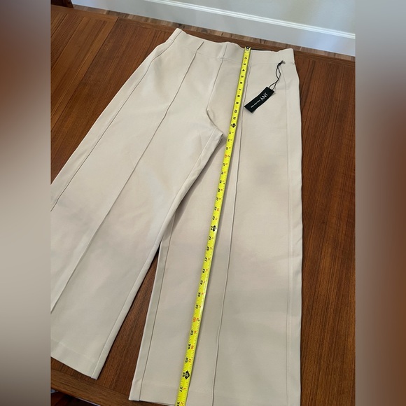 JNY Jones New York Light Tan Crop Wide Leg Pants - Size L - Picture 9 of 10